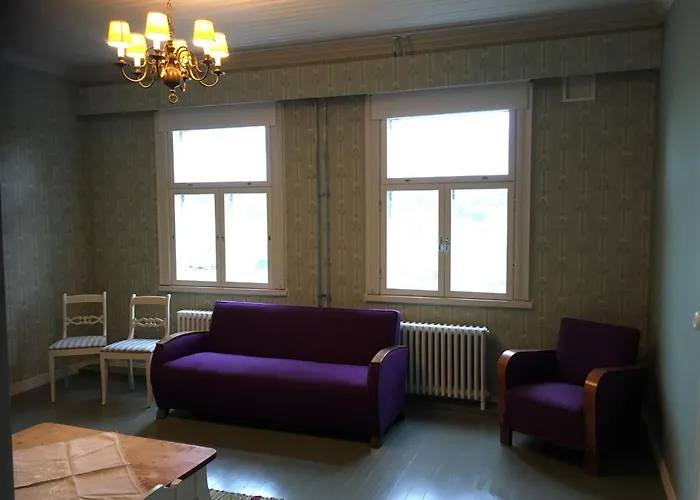 Kumpunen بيت ضيافة 3*