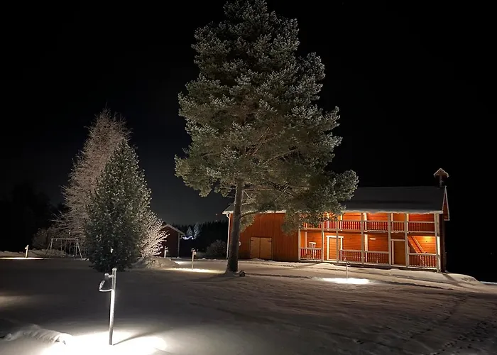 Kumpunen بيت ضيافة 3*